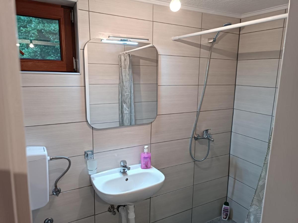 Cottage Auto Camp Vinac Jajce Eksteriør billede