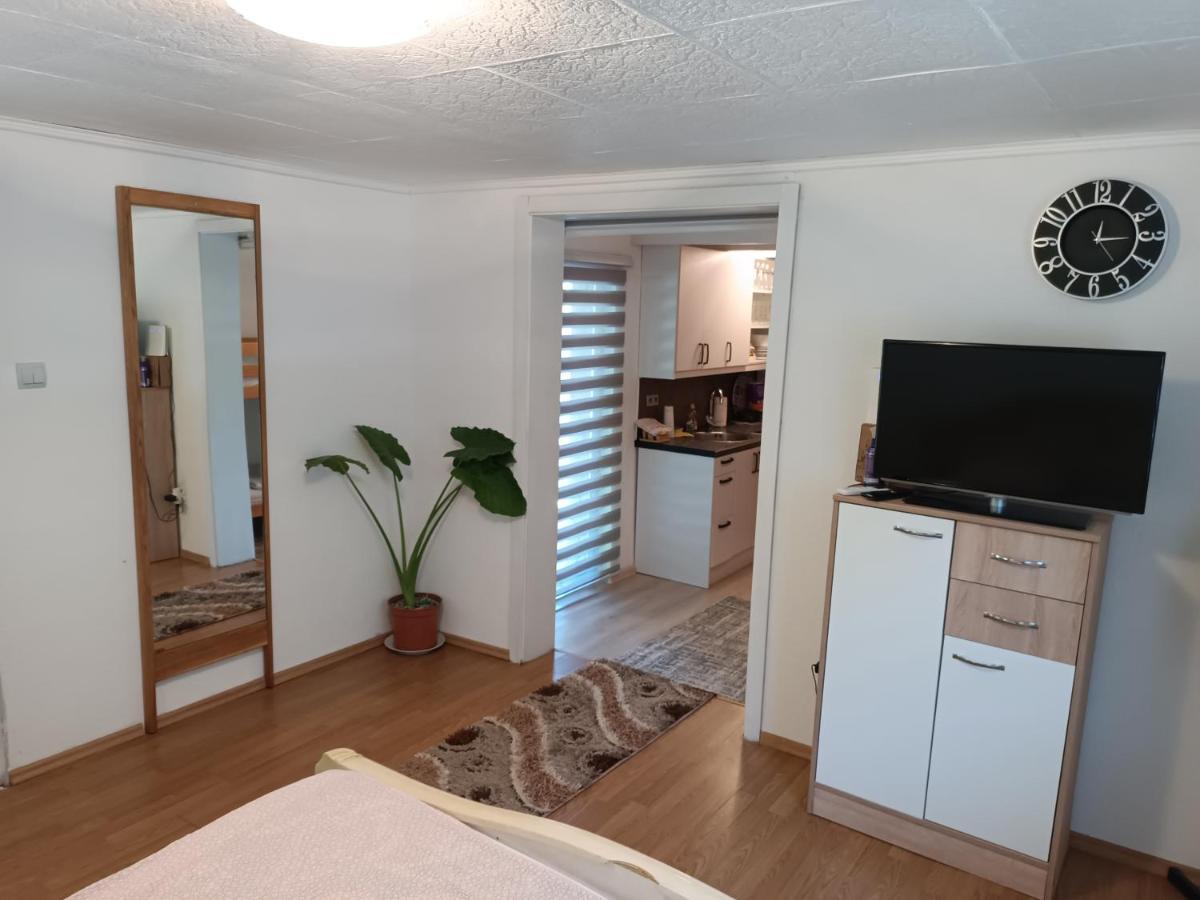 Cottage Auto Camp Vinac Jajce Eksteriør billede